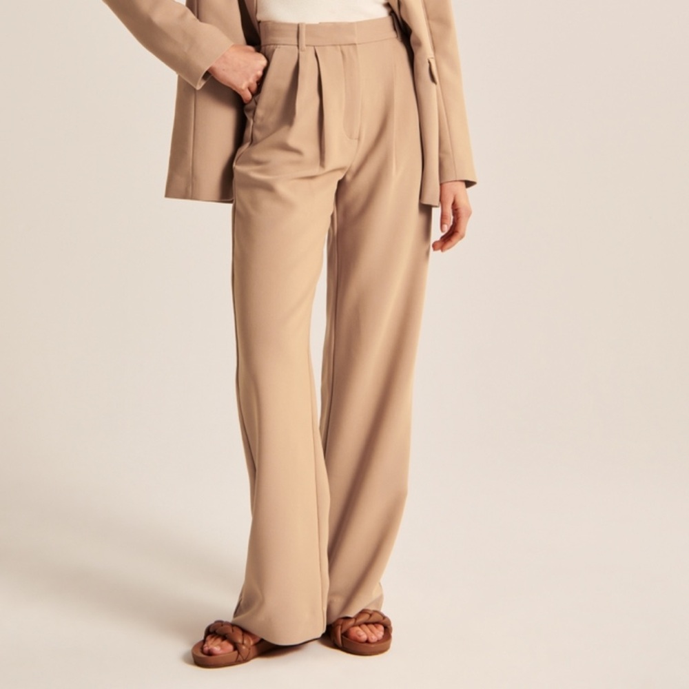 A & F Sloane Tailored Pants